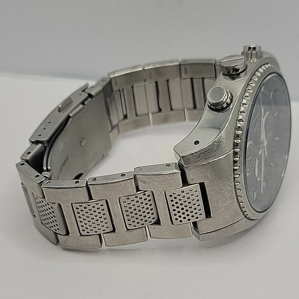 Armani Exchange AX1612 Men Silver Stainless Steel Analog Dial Quartz Watch BC469